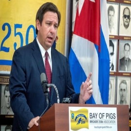 Ron DeSantis: “Los niños no necesitan usar mascarillas en las escuelas, hay que dejarlos ser niños”
