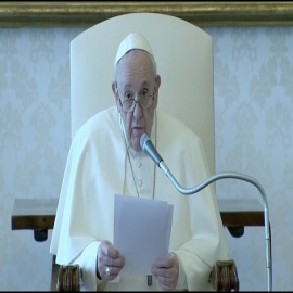 El Papa recuerda a víctimas del Holocausto y avisa: “Estas cosas pueden suceder de nuevo”