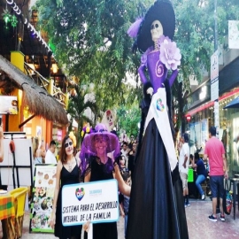 Suspenden desfile de catrinas en la Quinta Avenida de Playa del Carmen