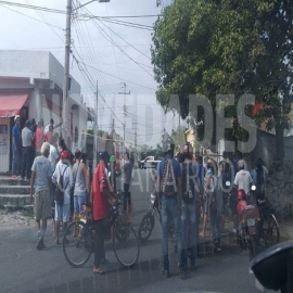 Captan intensa movilización policial tras fuerte balacera en Cancún