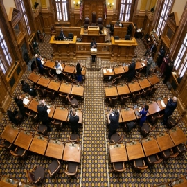 Senadores del estado de Georgia piden a Pence retrasar la votación electoral del 6 de enero