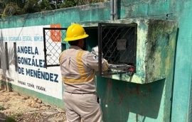 Restablecen el servicio eléctrico en la Secundaria Estatal  “Ángela Aguilar González de Méndez”