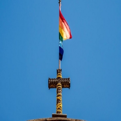 El próximo Sínodo de la Iglesia Católica abordará temas LGBT y cambio climático, según analista