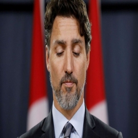 Funcionario acusa al gobierno de Trudeau de ‘genocidio’ en un expediente judicial sobre el mandato de vacuna contra el COVID