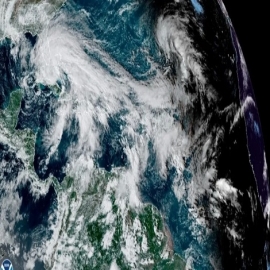 “Eta” toma fuerza y se convierte en huracán categoría 1; provocará lluvias en la Península de Yucatán